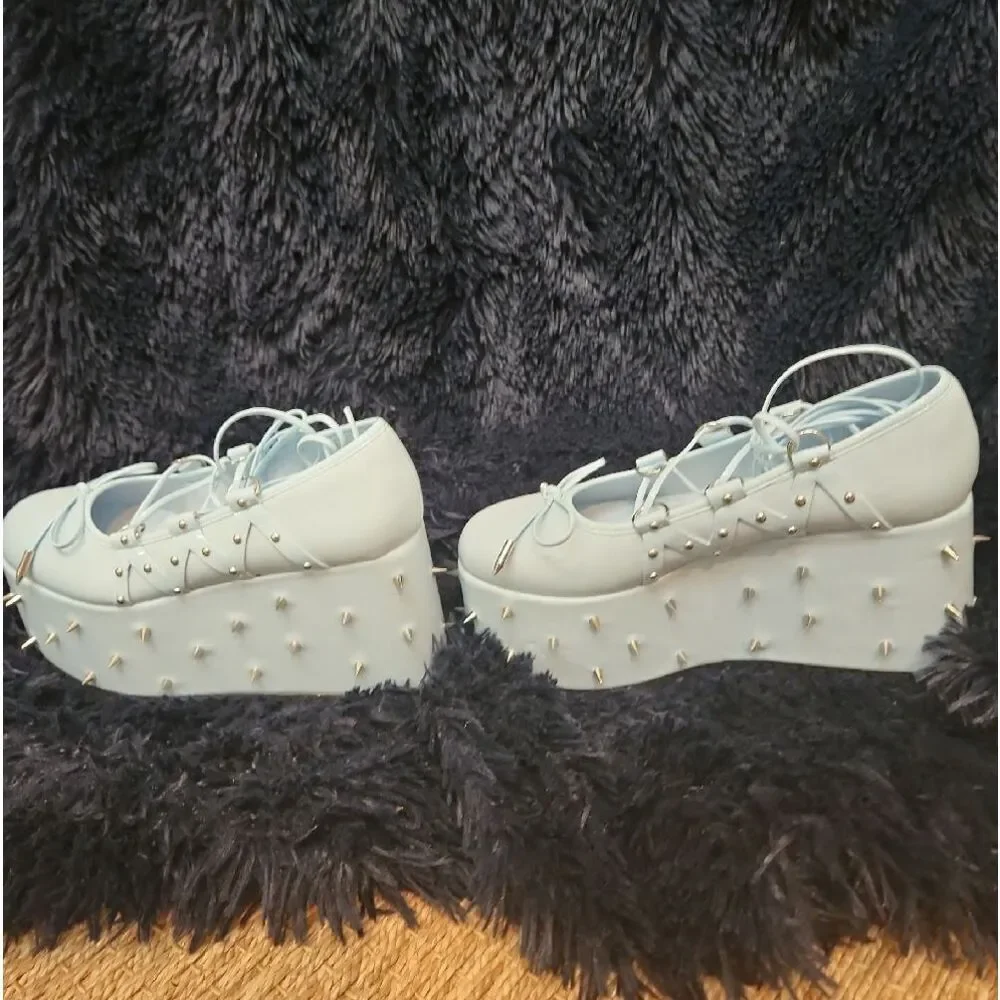 koi Blue With Silver Spike-Studded Platform Lace-Up Women's Shoes Size 7 NWOT
